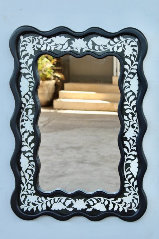 Wooden Black & White Scallop Mirror